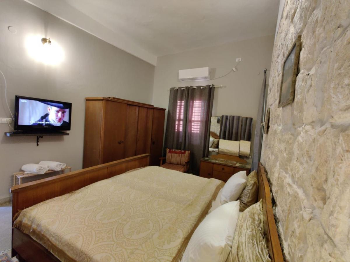Alpenrose Hotel Mi'ilya Buitenkant foto